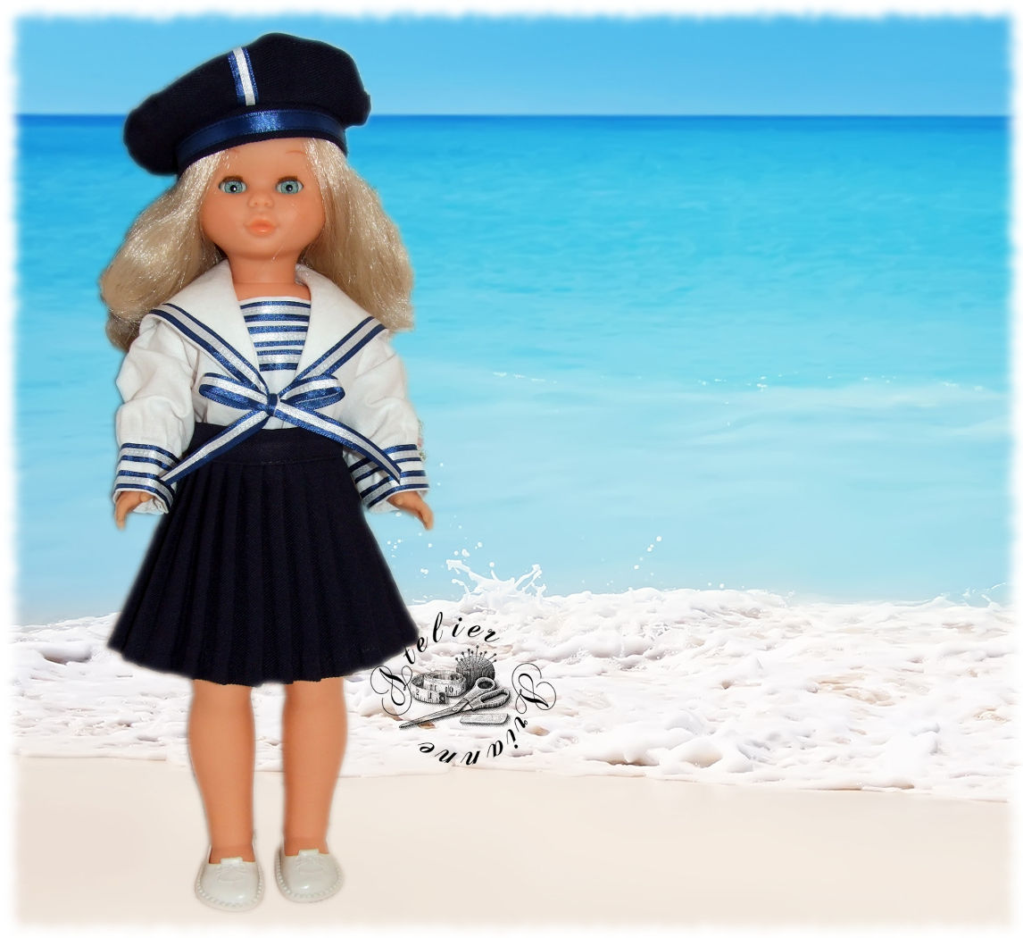 Tenue marine pour poupée Nancy de Famosa