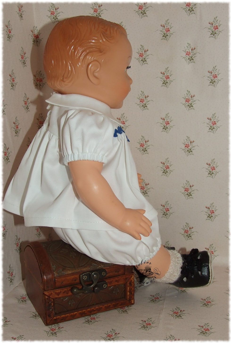 Miniature : Tenue pour poupon Michel Modes et Travaux Novembre 1959