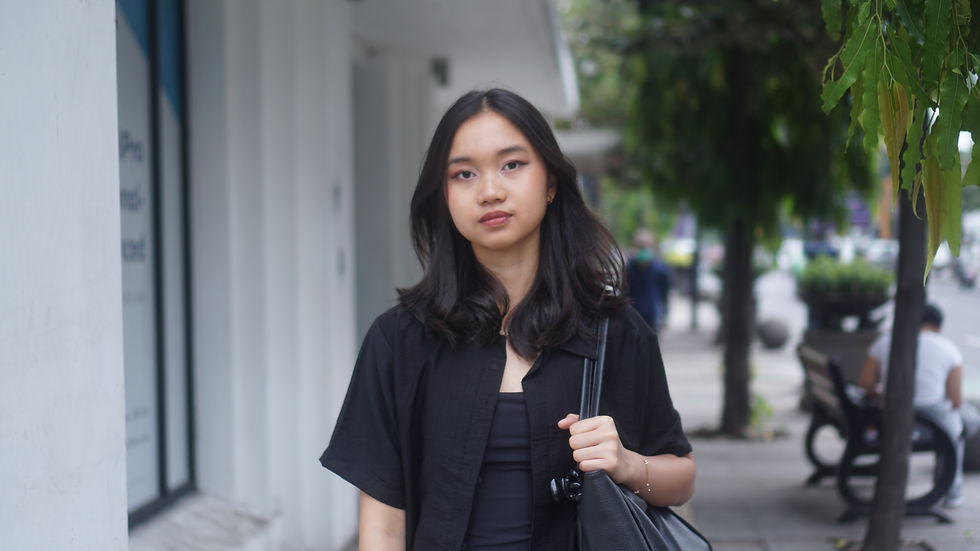 Black Short Sleeves