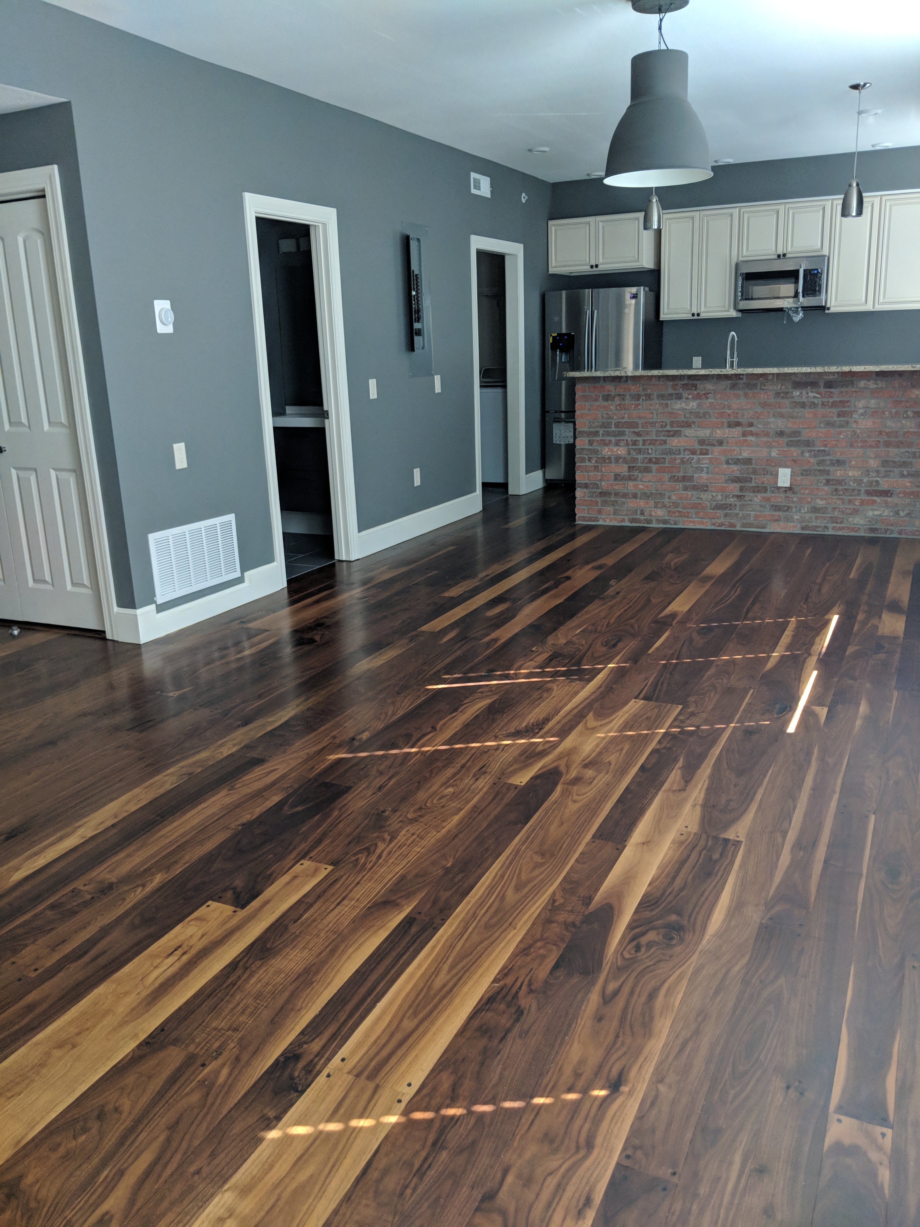 1741 1 Bedroom