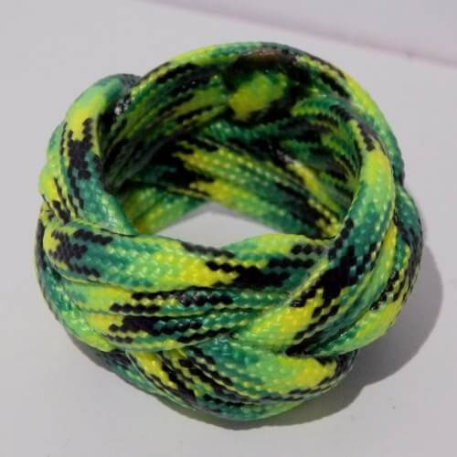Thumbnail: Gecko Small Paracord Scout Woggle