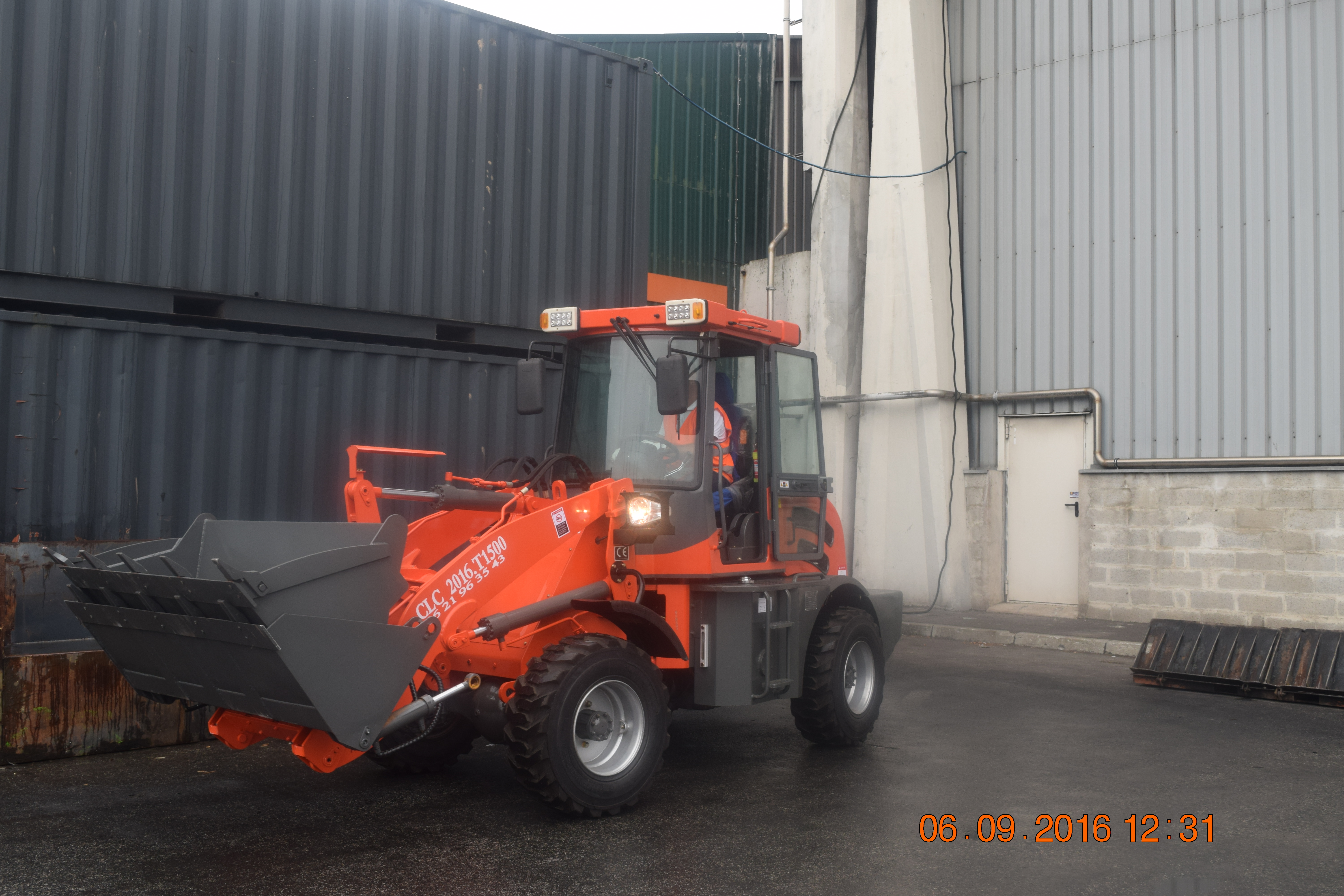 Nouveau Chargeur CLC T 1500