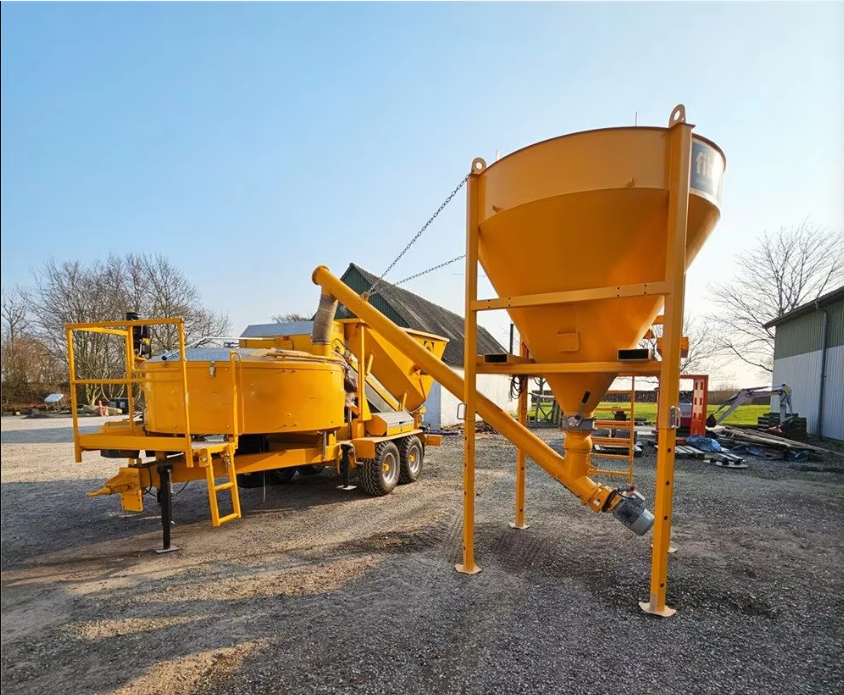 Miniature : Centrale à béton automatique 5 m3/h