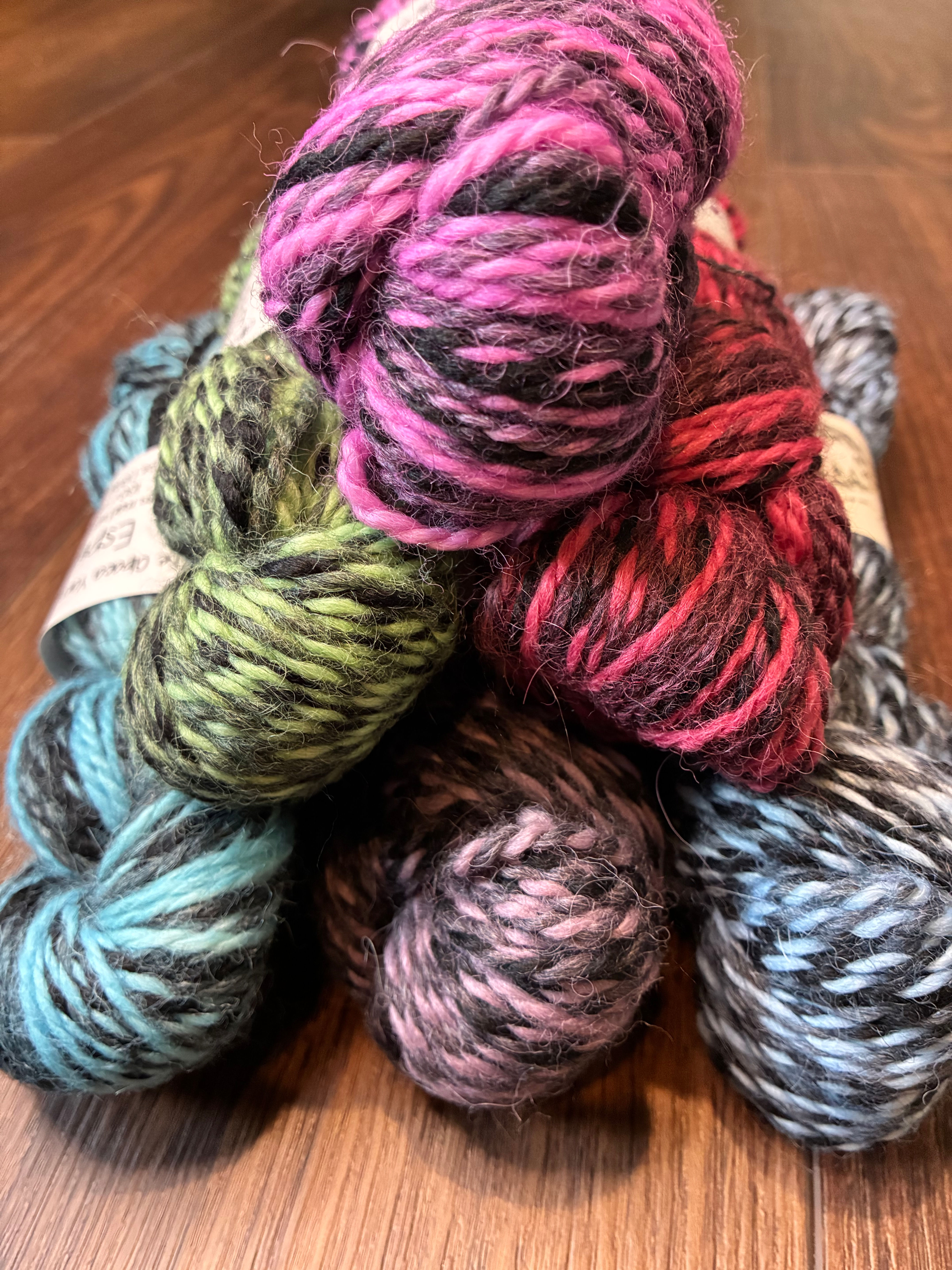 Espiral-100% Alpaca worsted weight yarn