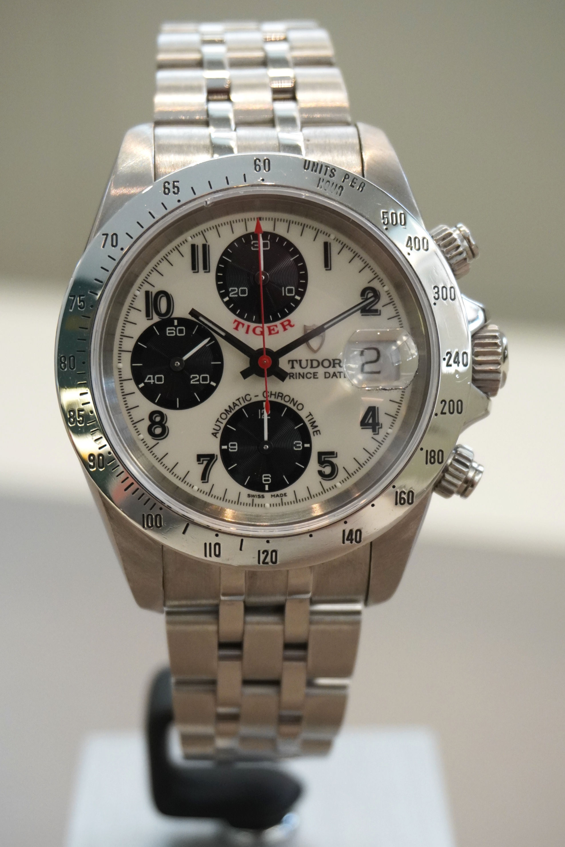 Tudor " Tiger Prince date "