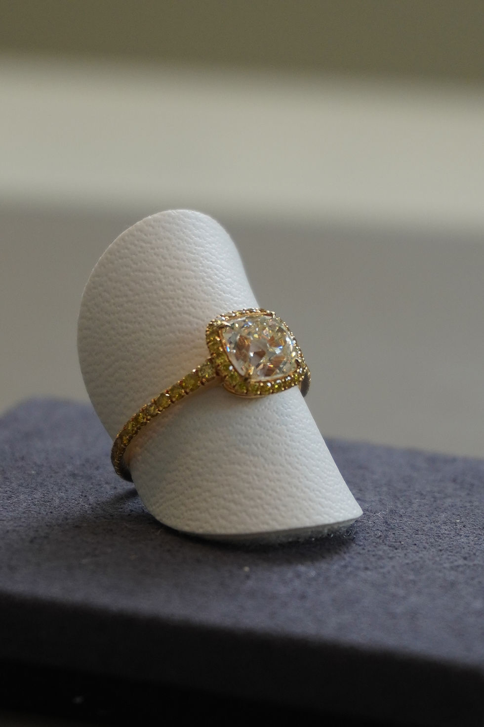 Thumbnail: Bague "Canary "