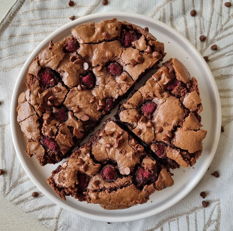 Brownie con frambuesas