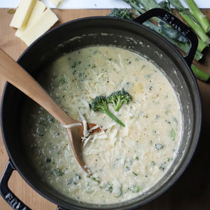 Cauli & Broccolini Cheddar Soup