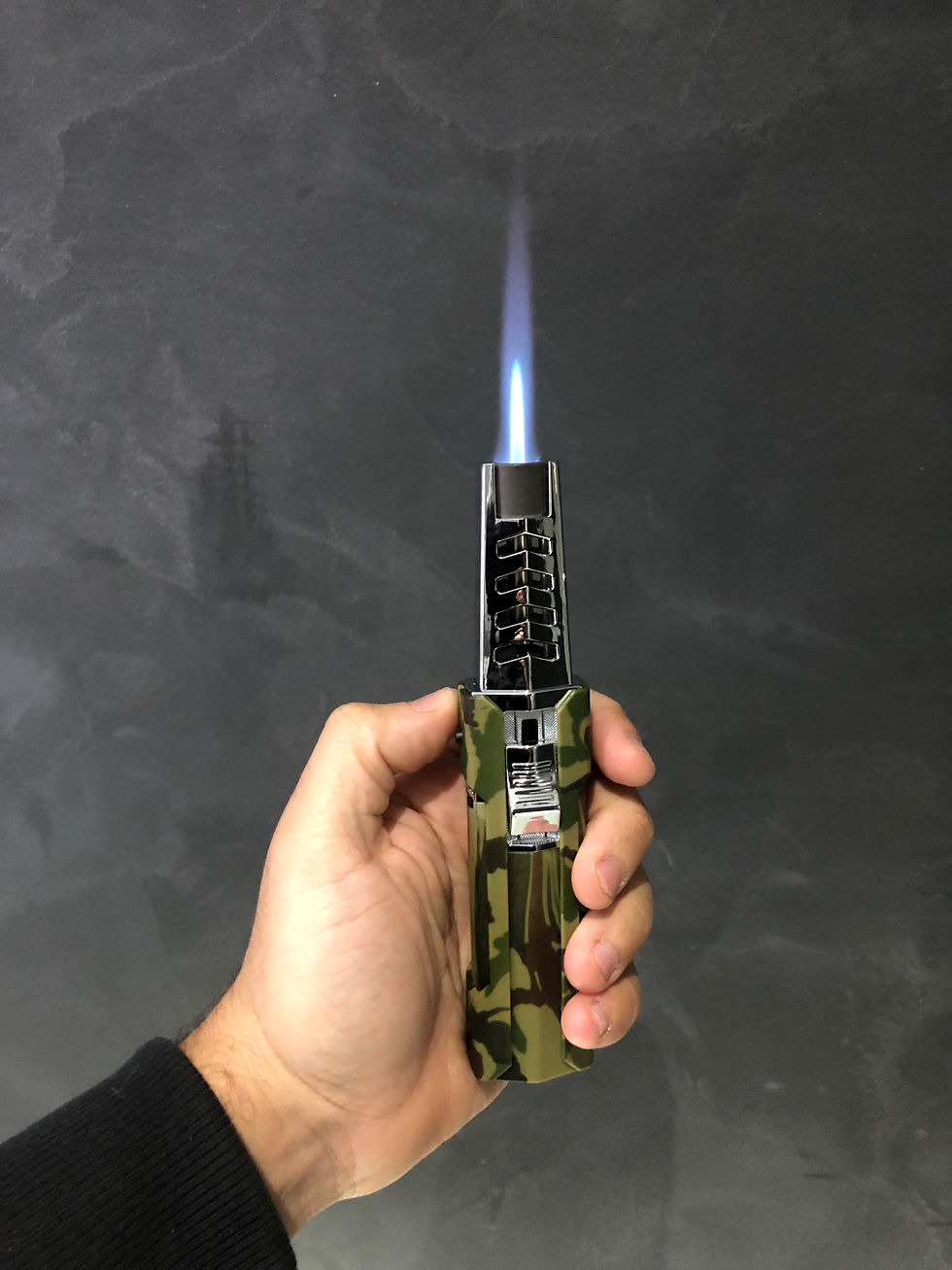 Miniatura: Super Maçarico Recarregável Chama Azul Charuto Culinária Top - Camuflado