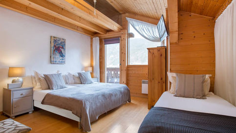 Triple room with balcony