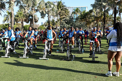 Beach bikes 25-39.jpg