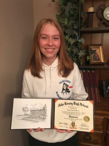 Kamila Wilhelm
The Seal of Biliteracy award