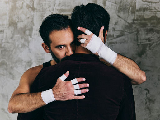 "Diga Que Não Me Conhece" explora amores e solidão em tempos de hiperconexão e liberdade