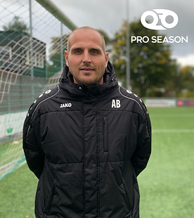 Pro Season en Voetbalschool de Purmer.png