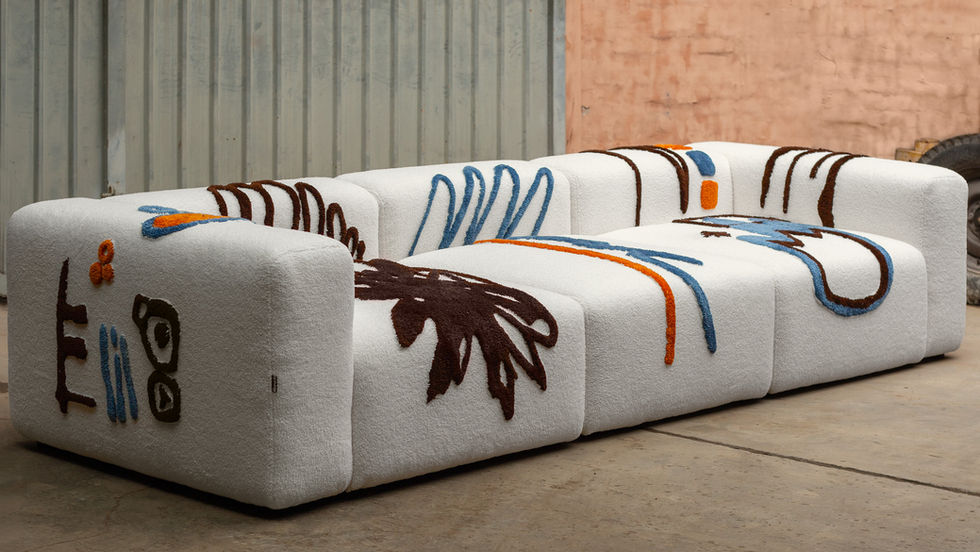 Sillón Rosso intervenido