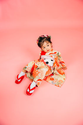 七五三,女の子,前撮り,3歳,5歳,7歳,子ども,フォトスタジオエヌプラス,光市,フォトスタジオNplus,Nplus,エヌプラス,フォトスタジオ,山口県,光市フォトスタジオ,山口県フォトスタジオ,スタジオ撮影, 写真館,写真スタジオ,レンタルスタジオ,出張撮影,写真,中村印刷