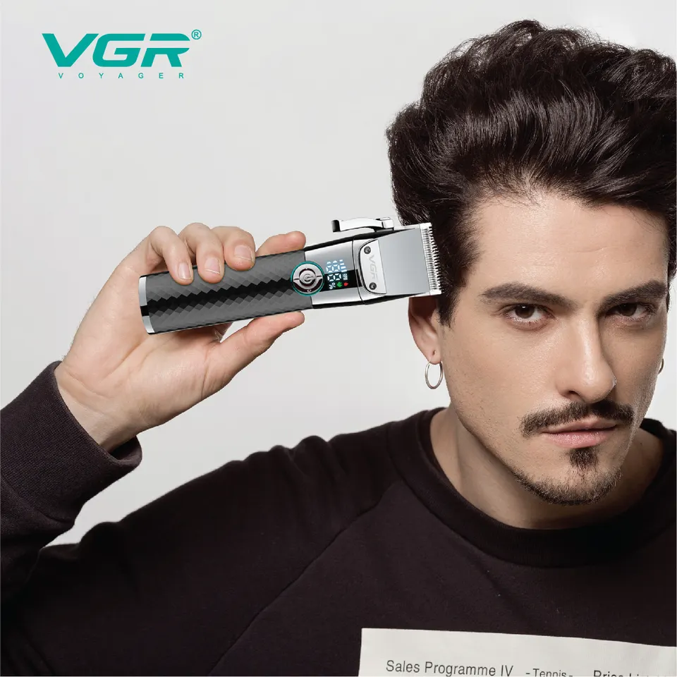 Miniatura: VGR V-682 Metalowa wodoodporna maszynka fryzjerska z bazą