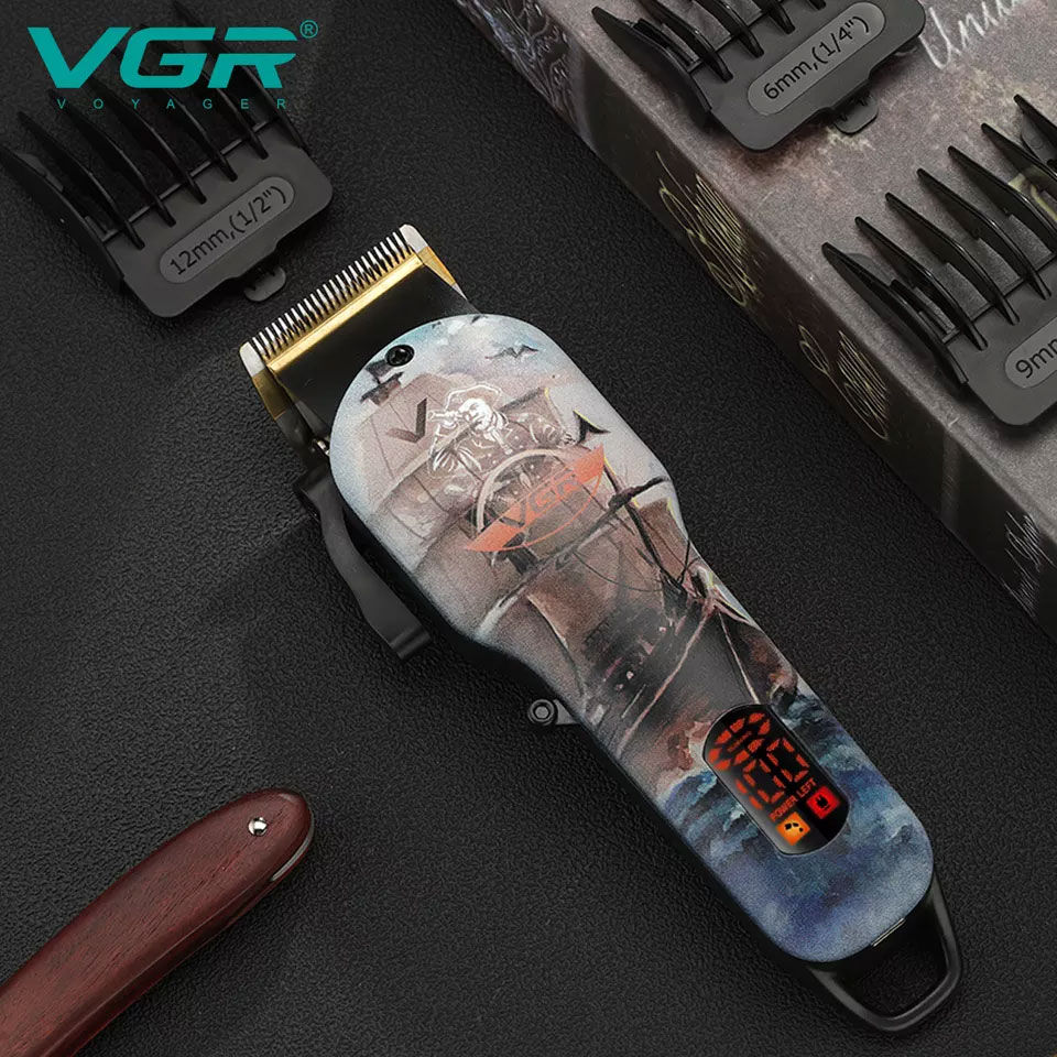 Miniatura: VGR V-689 Maszynka fryzjerska z nadrukiem