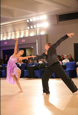 Gravity - Cabaret/Adagio