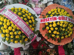 Ayaklı Sepet 150 TL