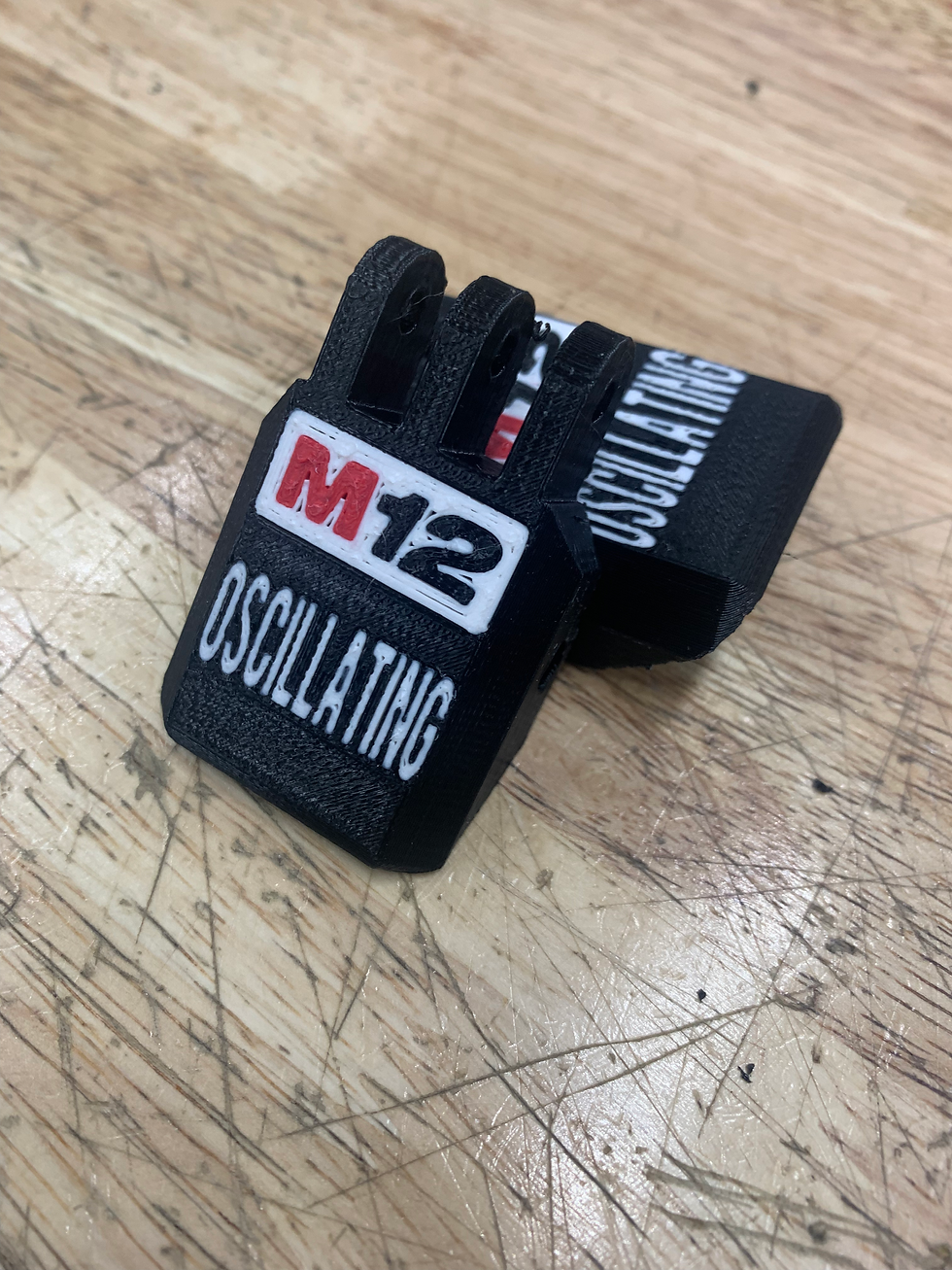 1/2 Width M12 Oscillating Latches