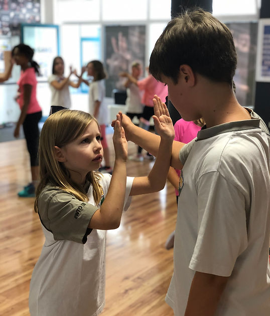 Kids WingTsun Gruppe im Unterricht