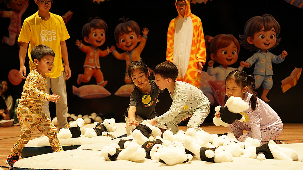 Quick! Grab the teddy bear, win the game!