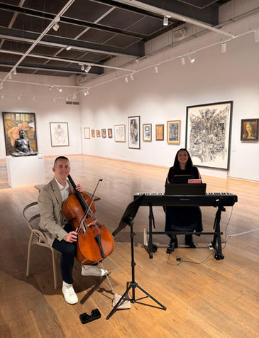 Art exhibition music 