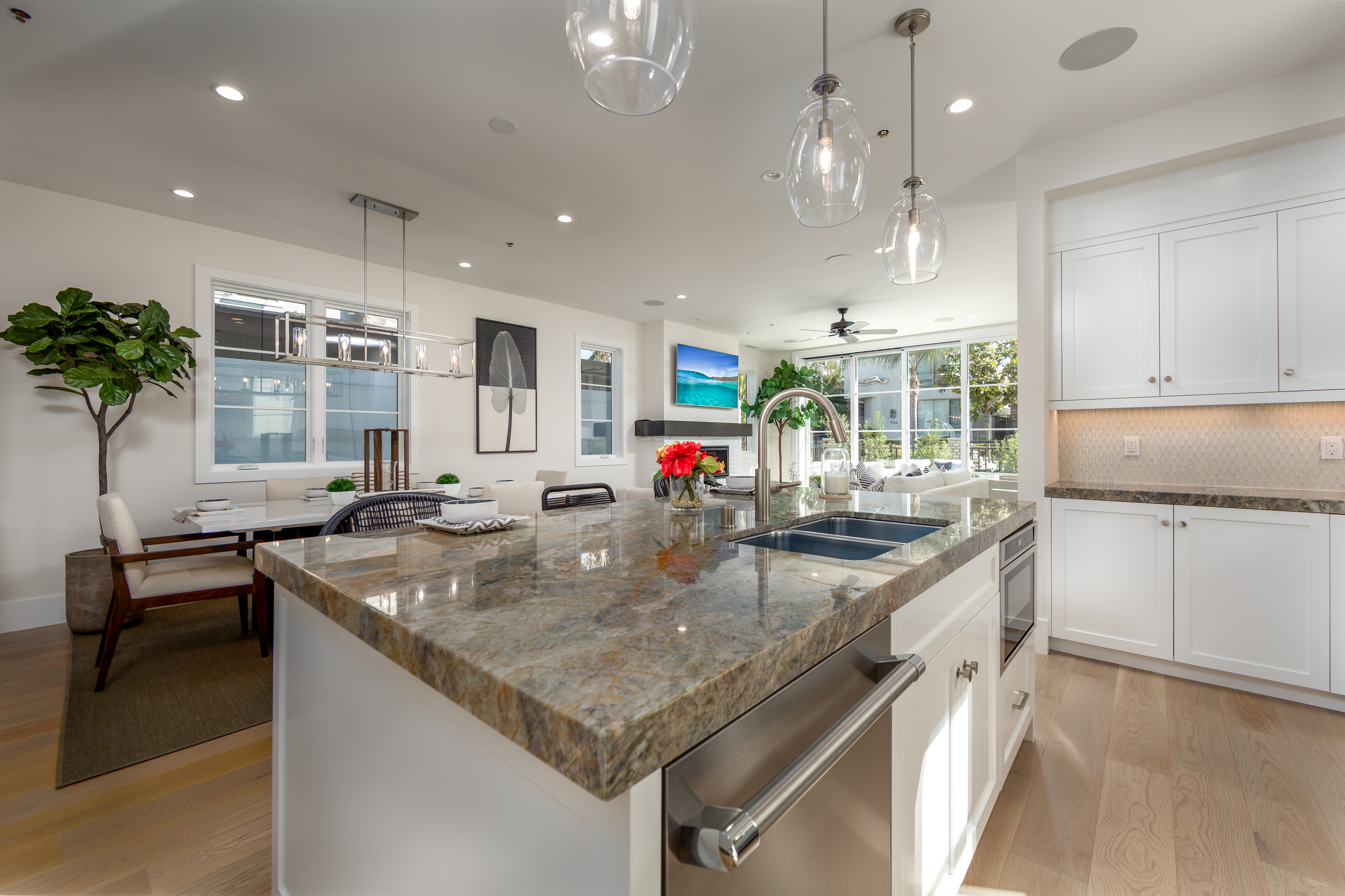 Professional Photographer Clickit Digital Media Long Beach Ca