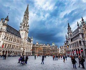 grand-place-bruselas_tuescapada-eu.jpeg