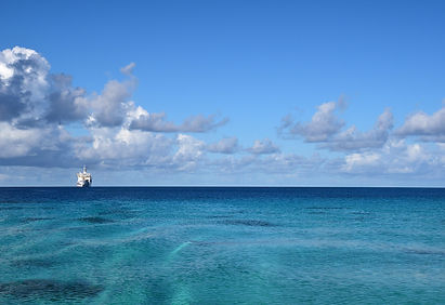 xiserge-ocean-7335499_1920.jpg