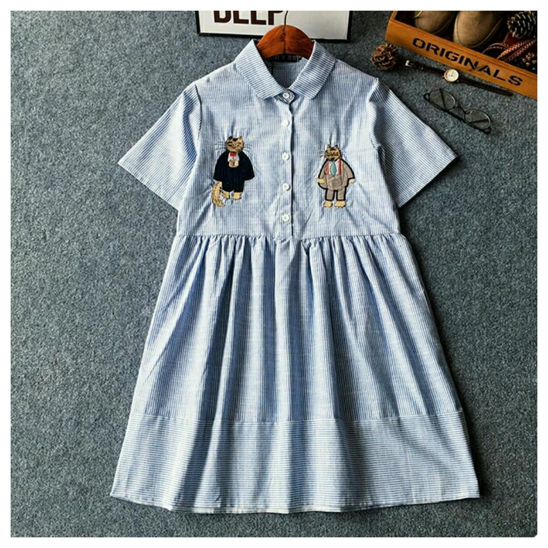 刺繡貓貓連身裙