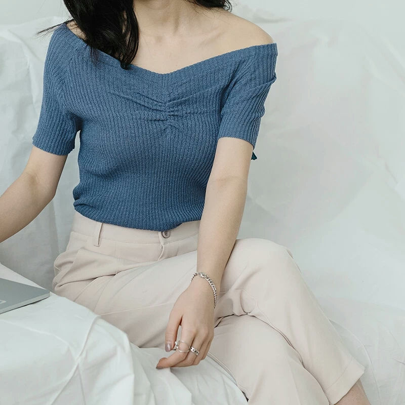 縮圖：V領緊身Tee