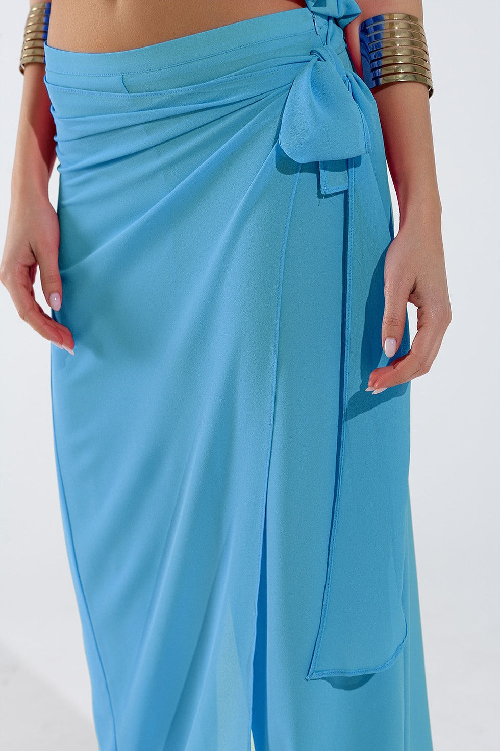 Thumbnail: Wide Light Blue Pants Overlay Skirt Tied at the Side