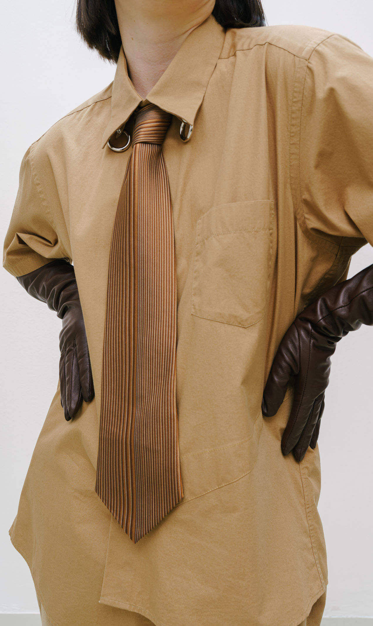 BROWN SILK TIE