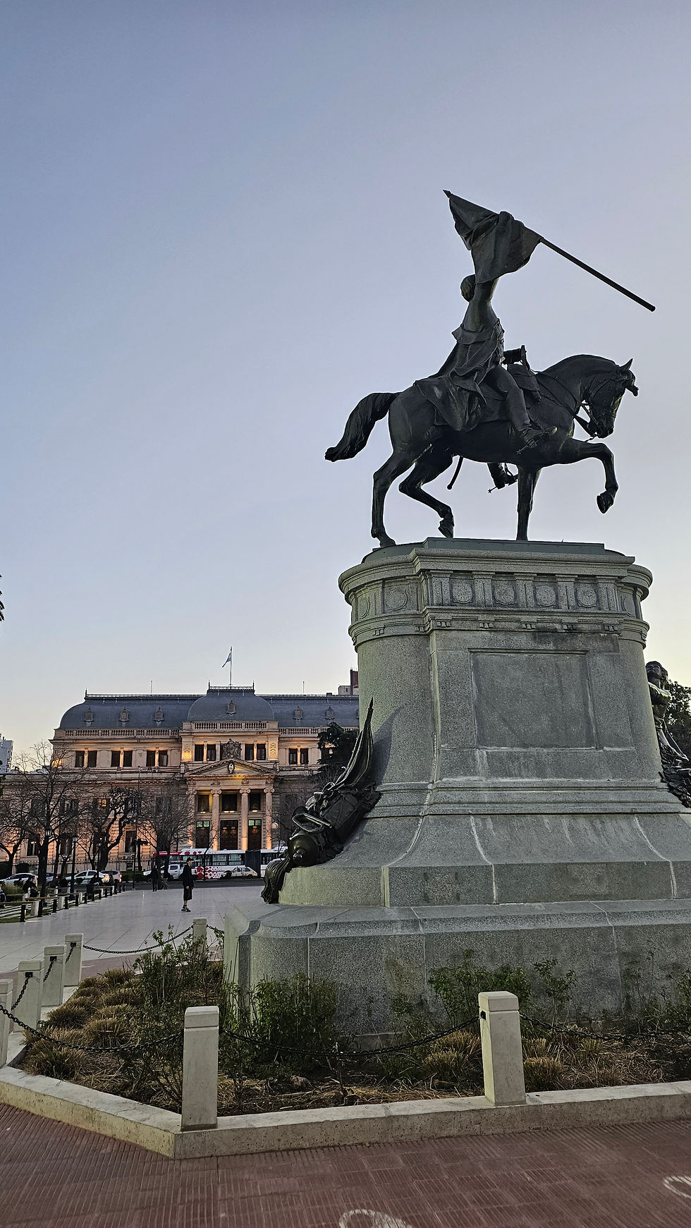 La Plata, Argentina: la OMPT conecta alojamiento, patrimonio y gastronomía en una experiencia que invita a recorrer la ciudad