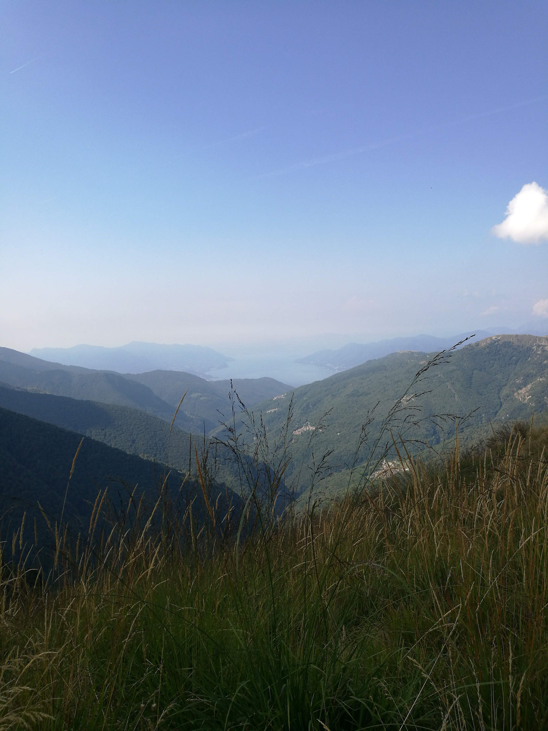 Guardando verso Luino