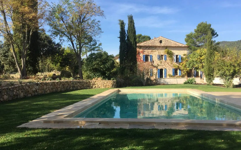 Villa with swimming pool in Cotignac, Provence