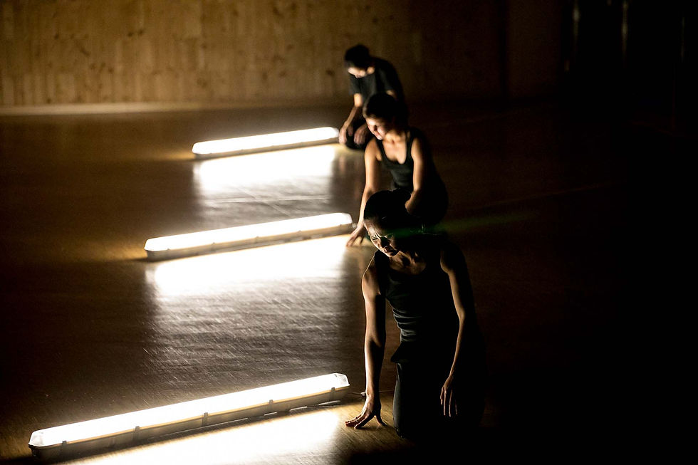 can light be found in darkness__Foto Helga Rader 4_andreakschlehwein.com _L