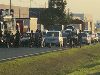 Greve dos Caminhoneiros, pode descontar o dia parado do trabalhador?