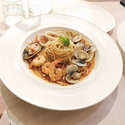 Food Adventure at Love One Cafe