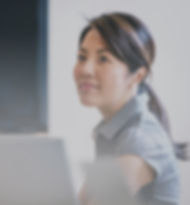 Femme d'affaires asiatique