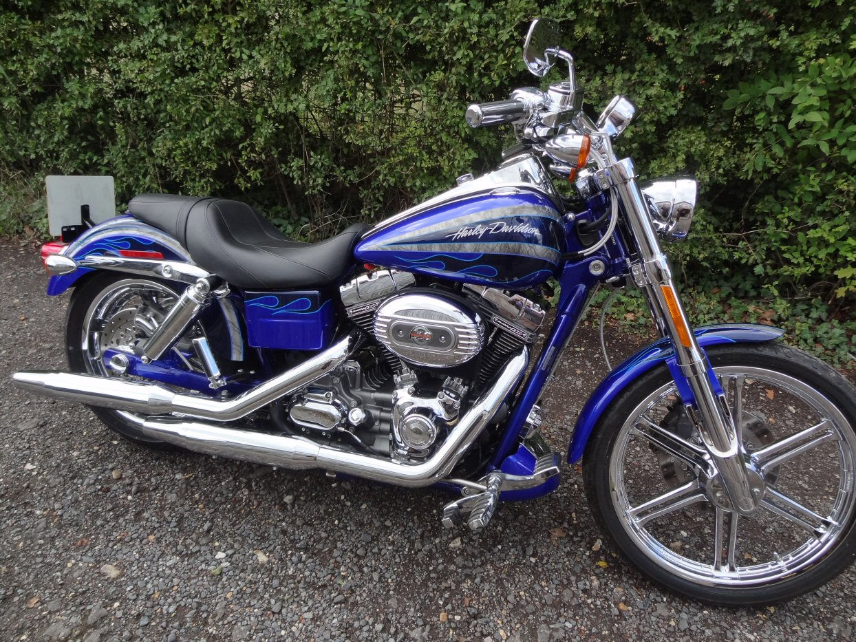 Harley Davidson FXDSE2 2008 for sale with 2195 miles