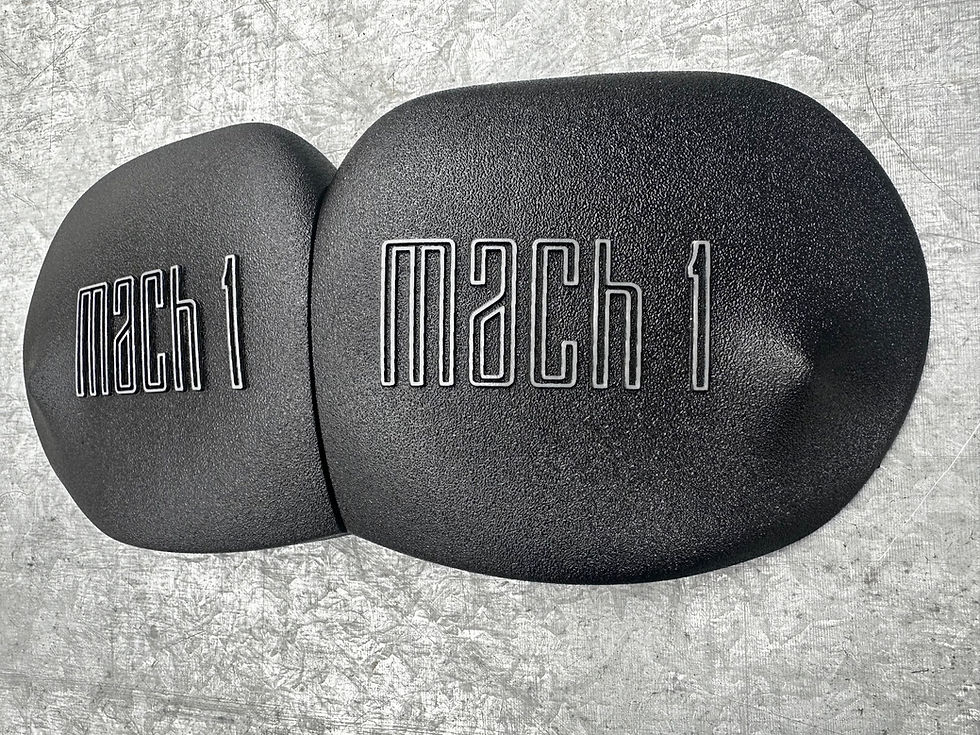 Miniaturbild: 2015-2026 mustang strut tower covers (Mach1) choose logo color 