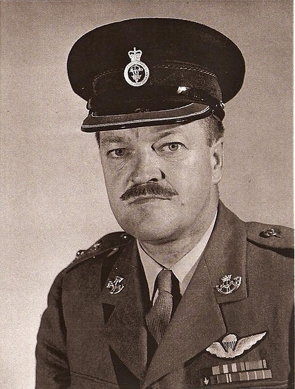 Philp Owen Stayner.jpg