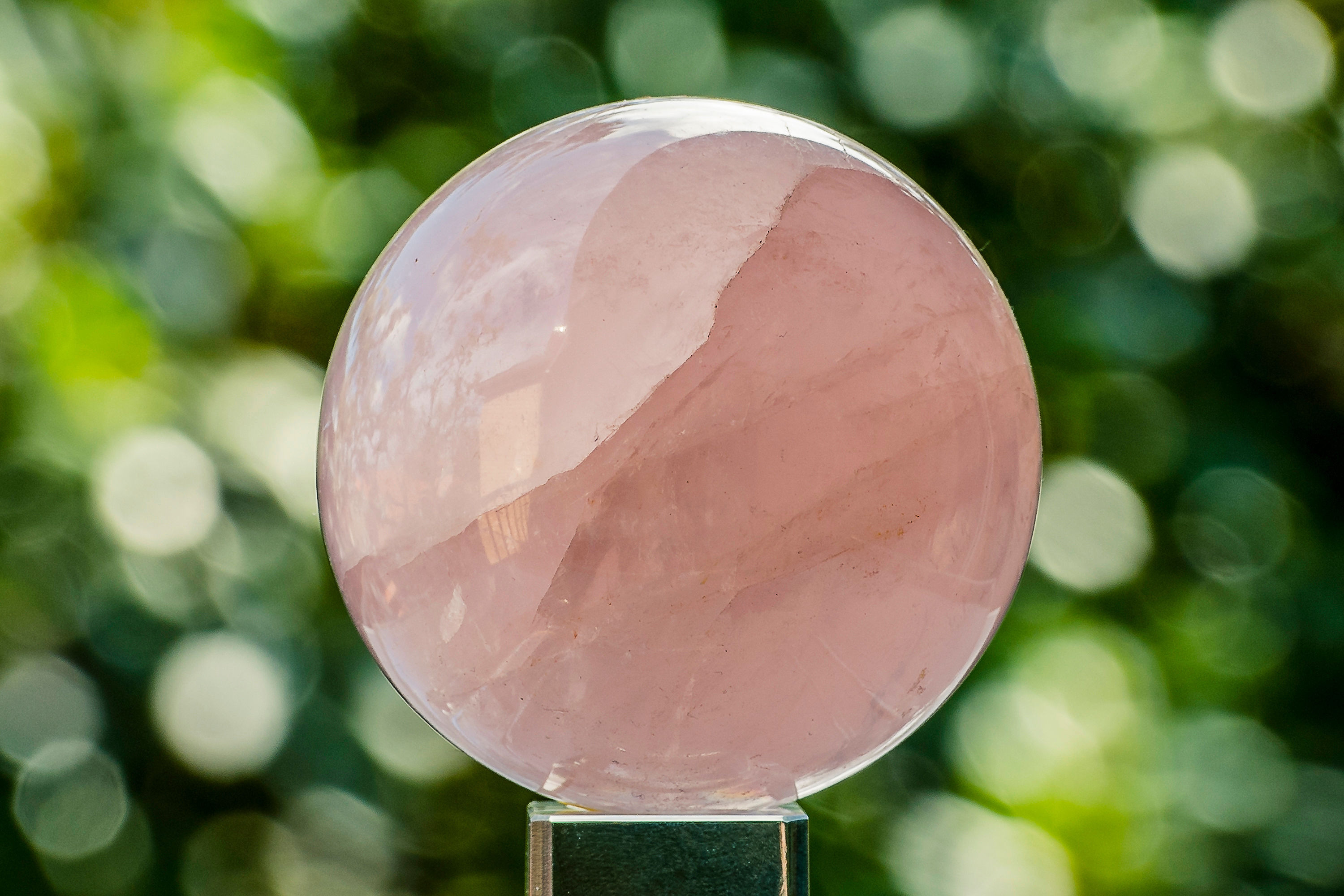 SFERA IN QUARZO ROSA DAL BRASILE CIRCONFERENZA