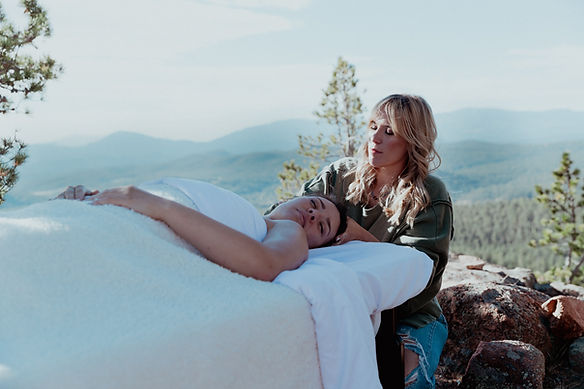 2023_ds-photoxwholesome-massage_am6i2098-edit_low-res-for-web-and-social_11.27.23.jpg