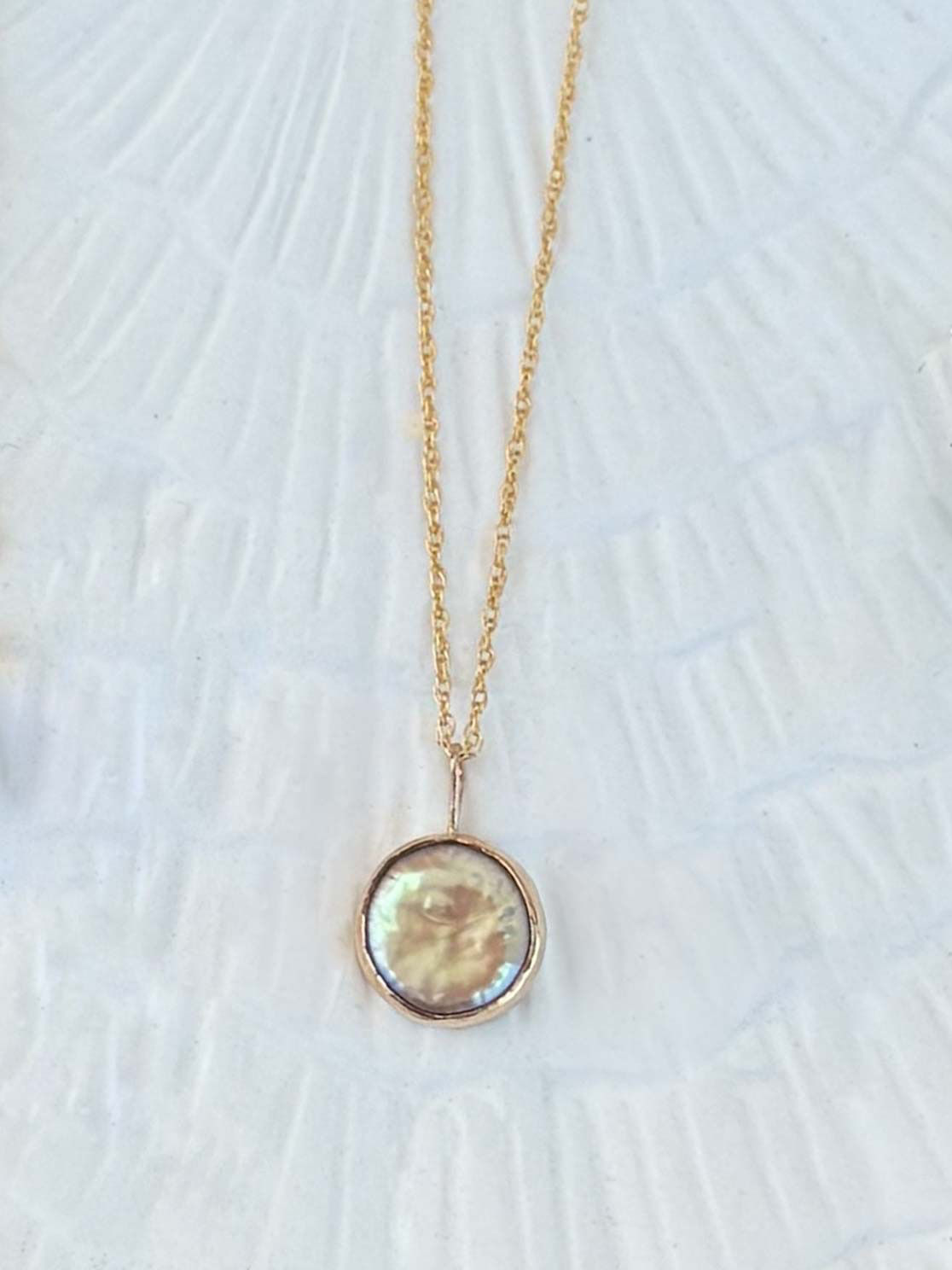 Blush Pearl Pendant Necklace
