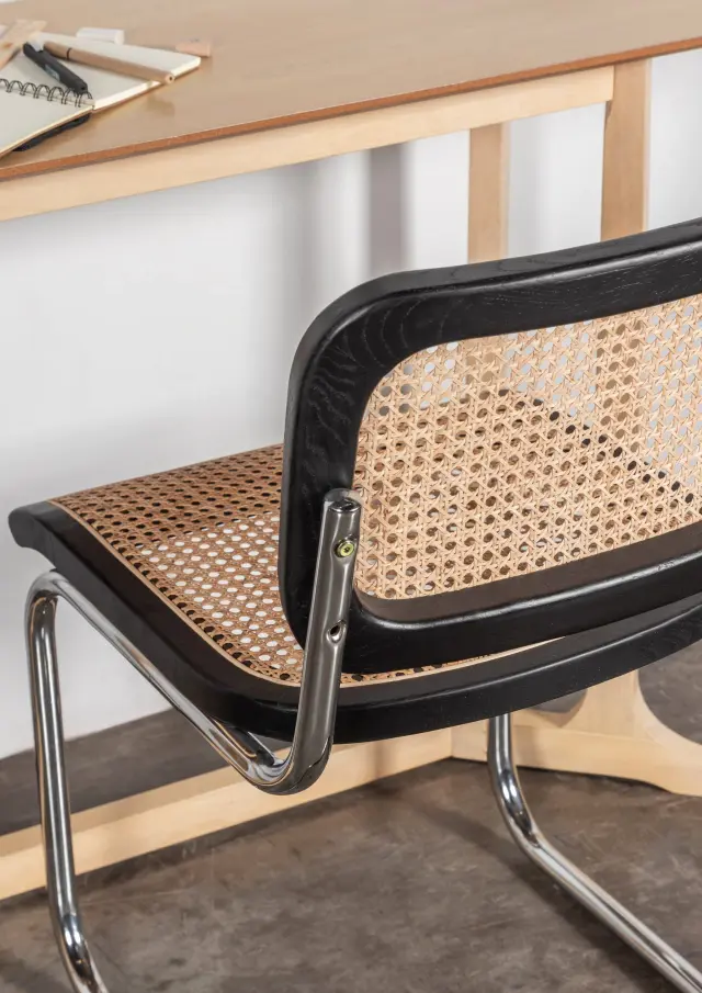 Miniatura: Silla Cesca