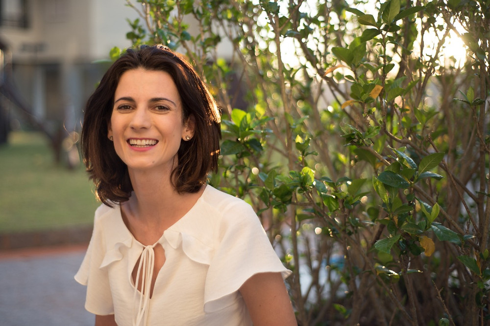 Conheça mais sobre Cris Campos hipnoterapeuta